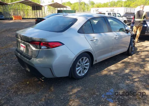 2024 Toyota Corolla Le z USA, uszkodzony, nr VIN 5YFB4MDE3RP202148